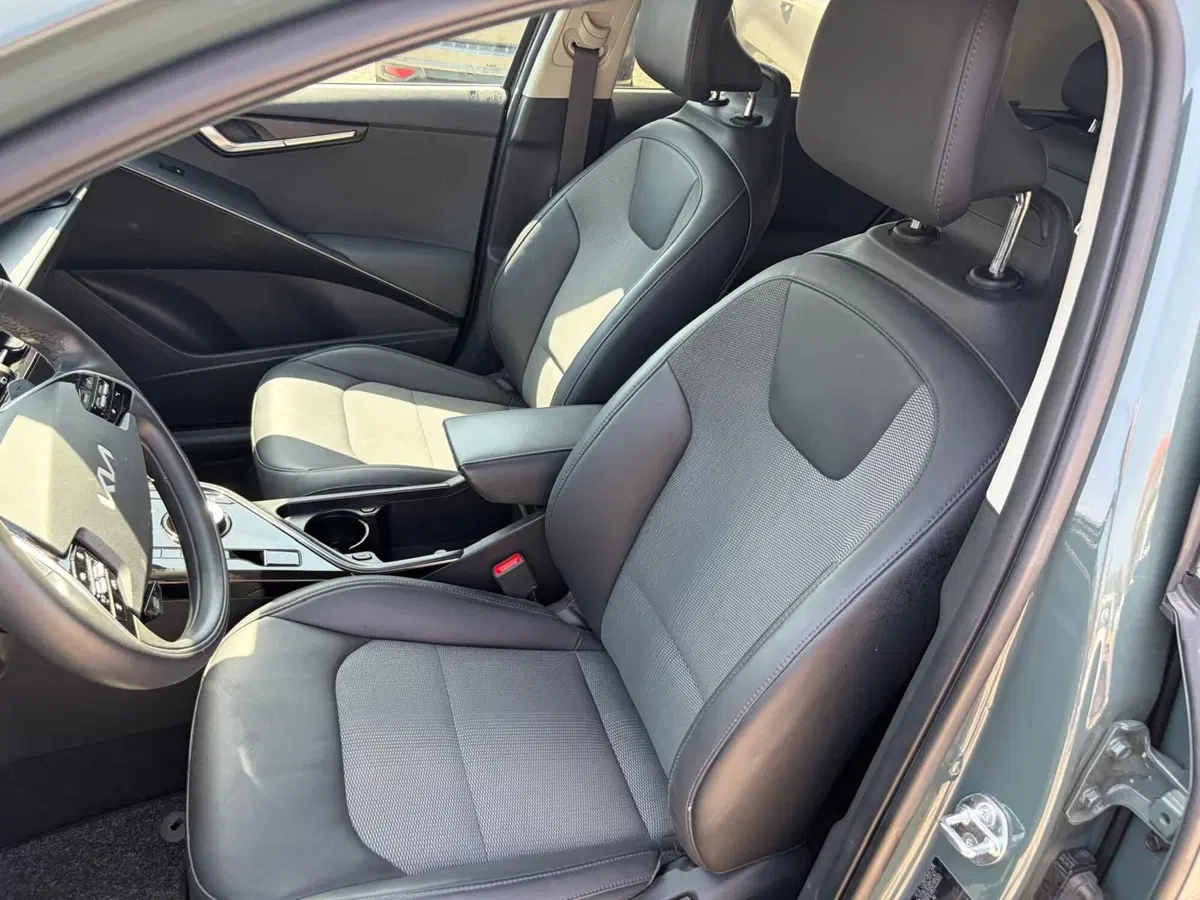 Kia Niro usata a La Spezia (13)