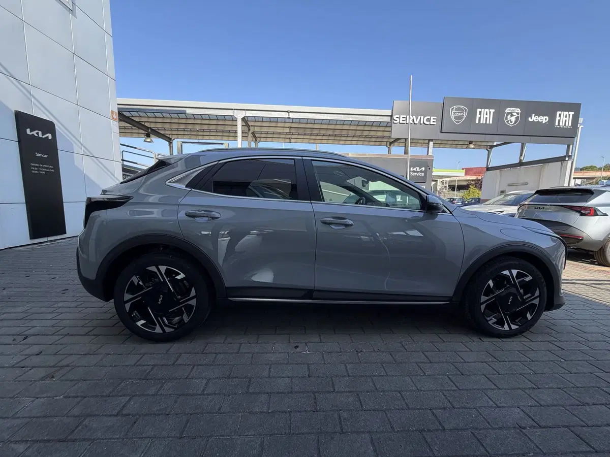 Kia XCeed nuova a La Spezia (8)
