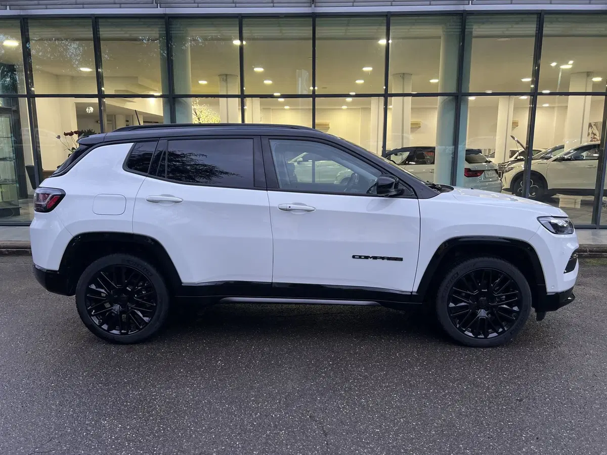 Jeep Compass usata a La Spezia (8)