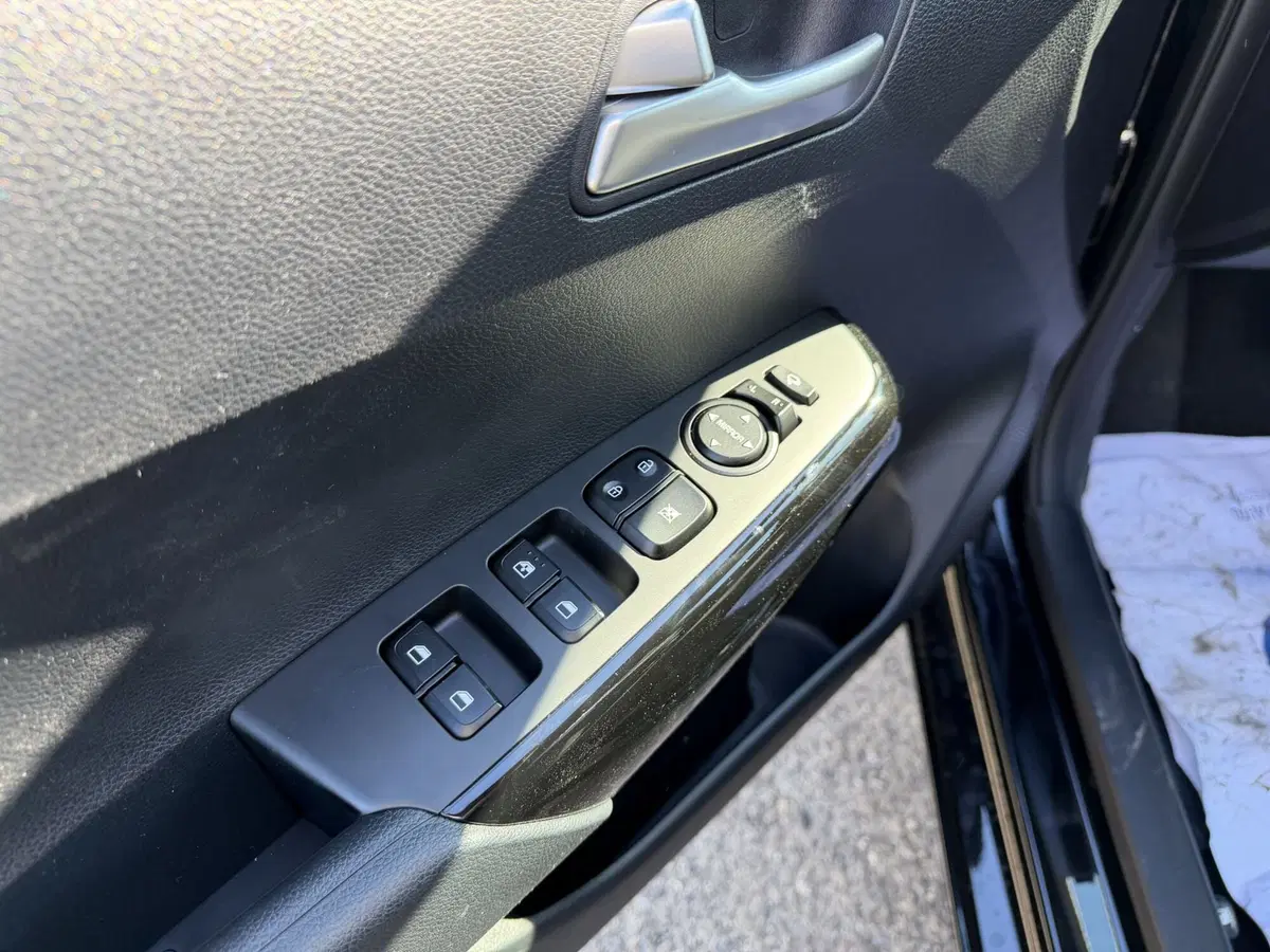 Kia Picanto nuova a La Spezia (12)