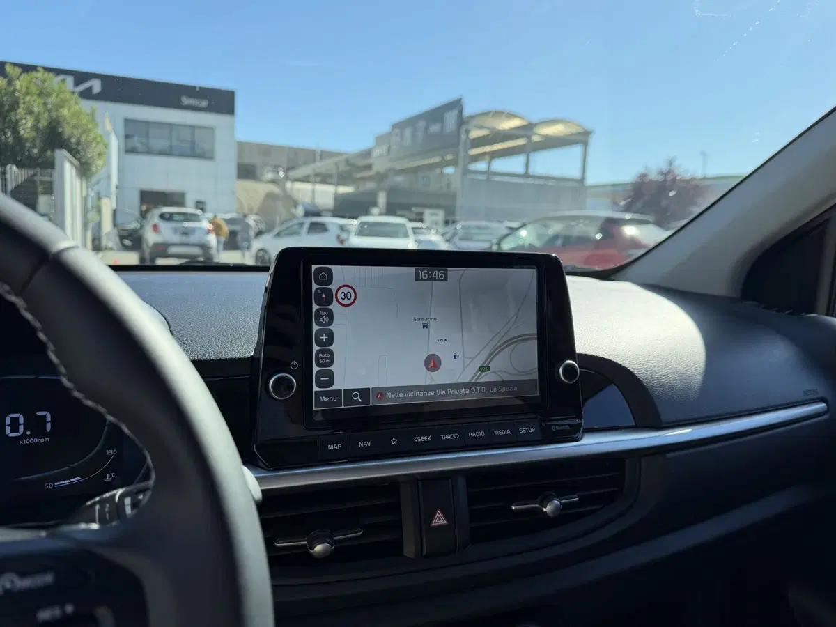 Kia Picanto nuova a La Spezia (15)