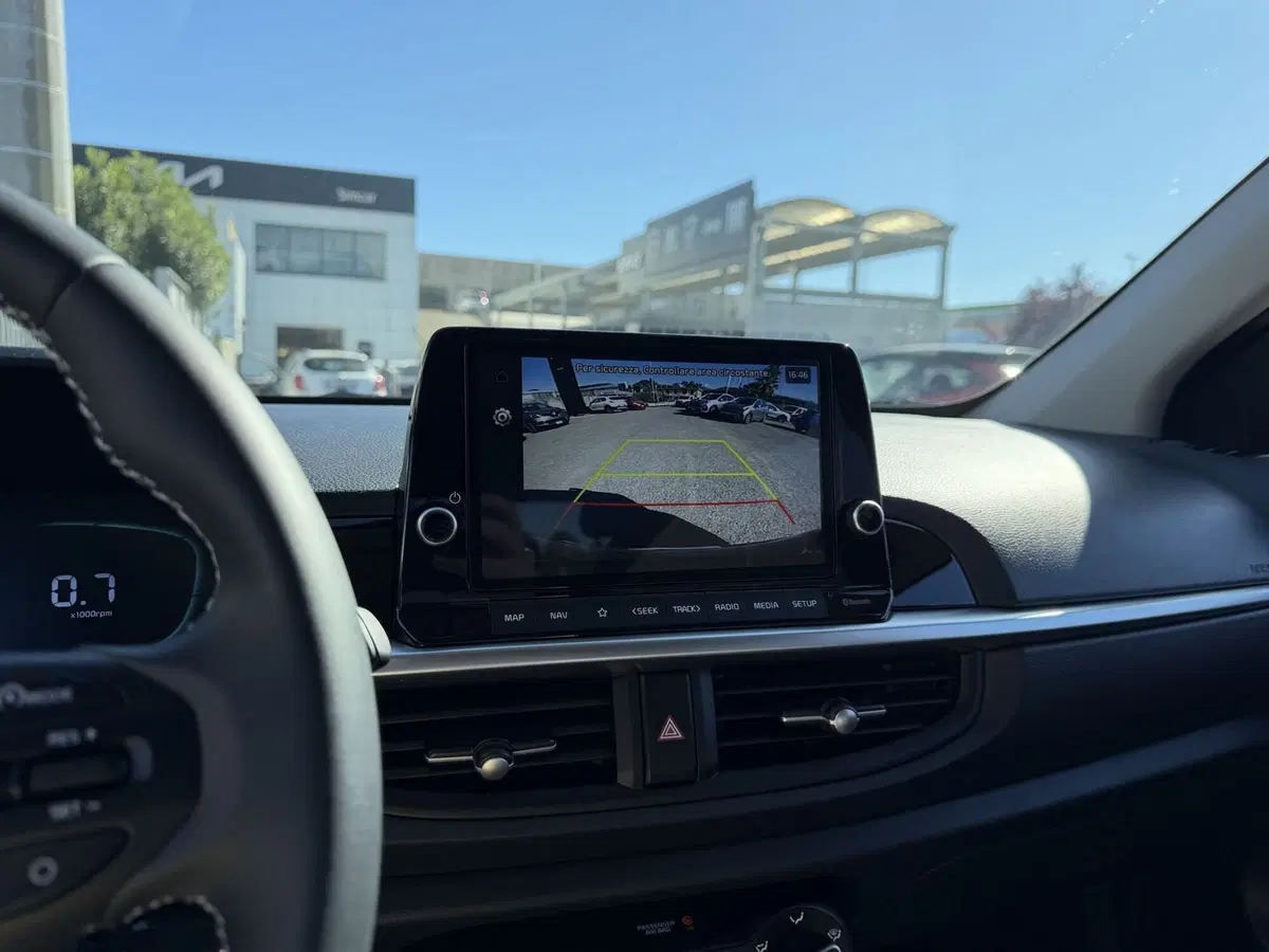 Kia Picanto nuova a La Spezia (16)
