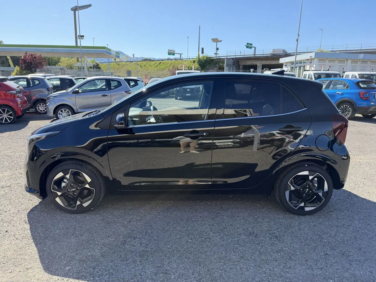 Kia Picanto nuova a La Spezia (4)
