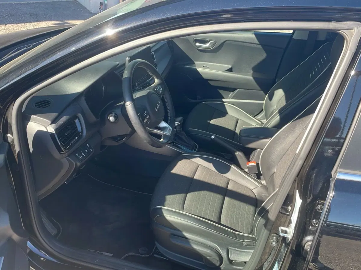 Kia Rio usata a Bologna (12)