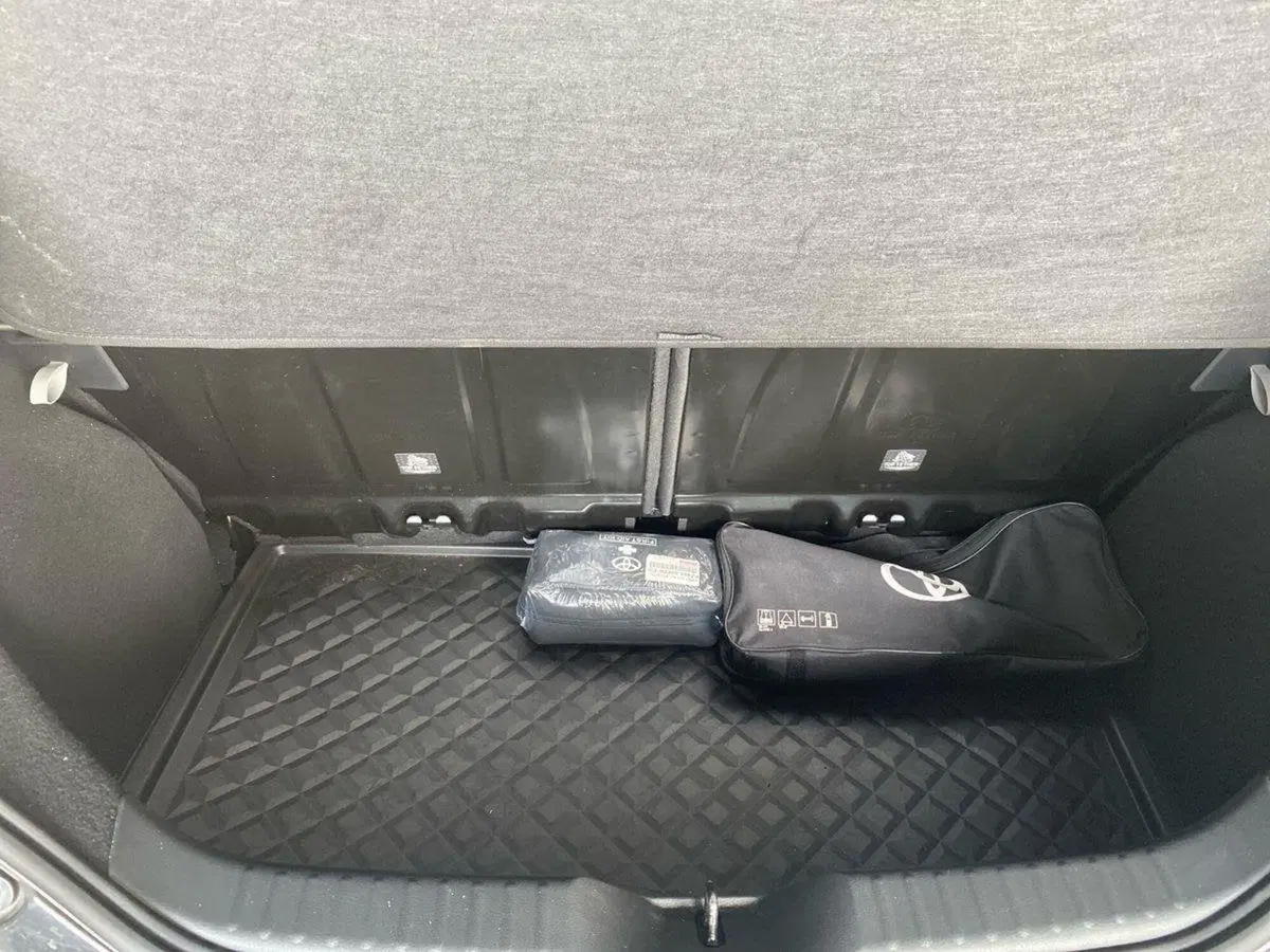 Toyota Aygo X usata a Bergamo (13)