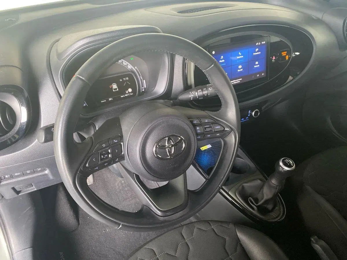 Toyota Aygo X usata a Bergamo (9)