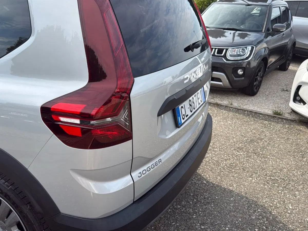 Dacia Jogger usata a Ravenna (16)