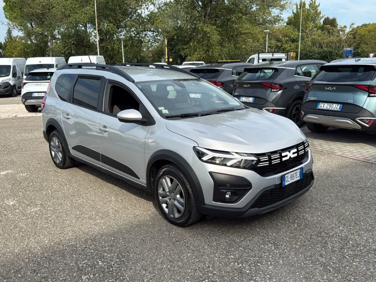 Dacia Jogger usata a Ravenna (8)