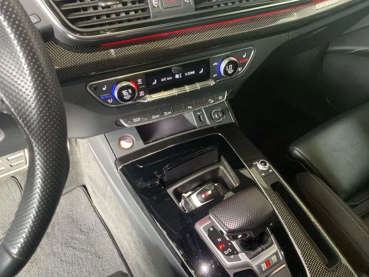 Audi SQ5 Sportback usata a Bergamo (12)