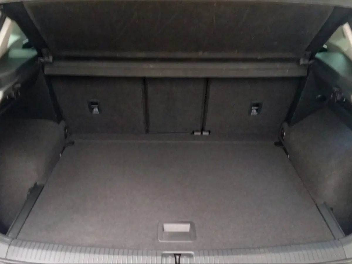 Volkswagen Tiguan usata a Livorno (16)