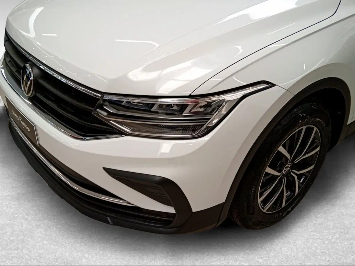 Volkswagen Tiguan usata a Livorno (2)