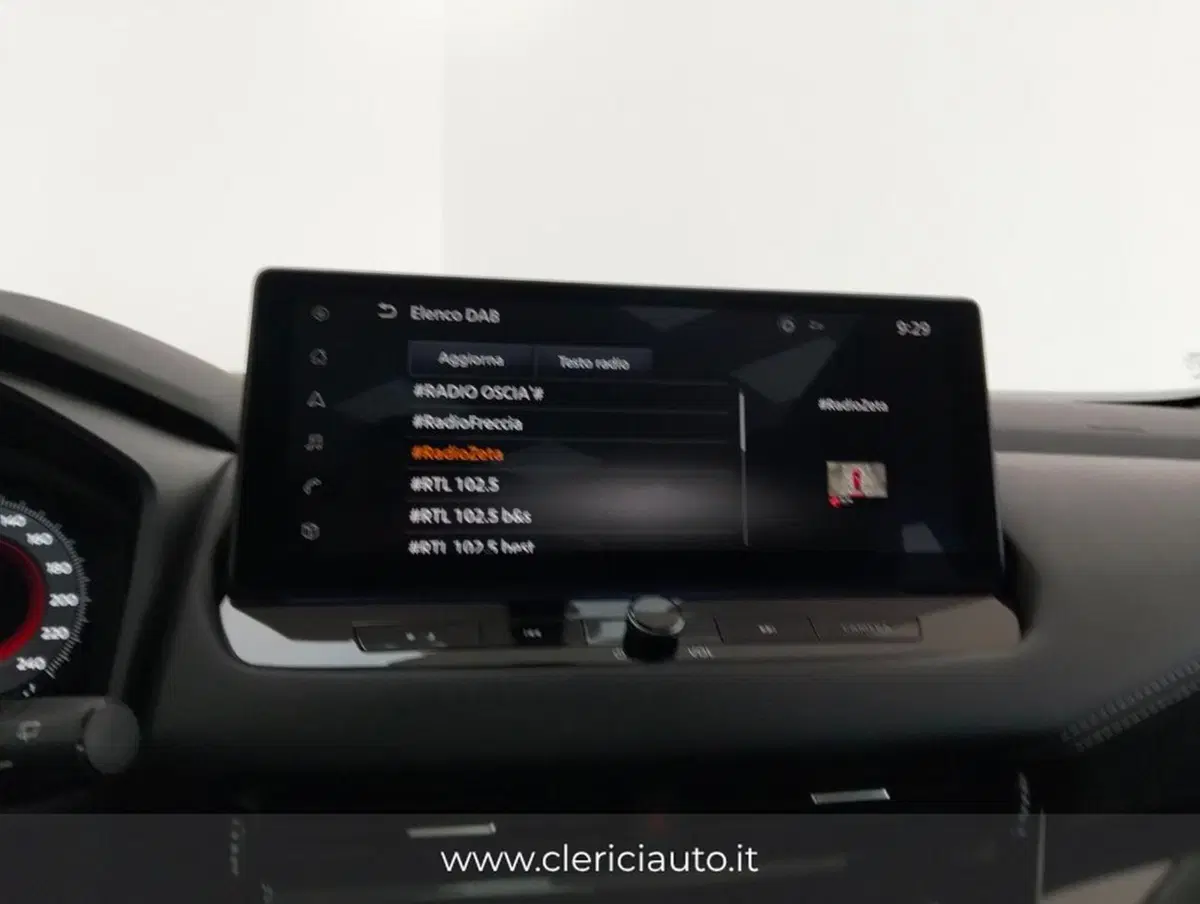 Nissan Qashqai usata a Como (14)