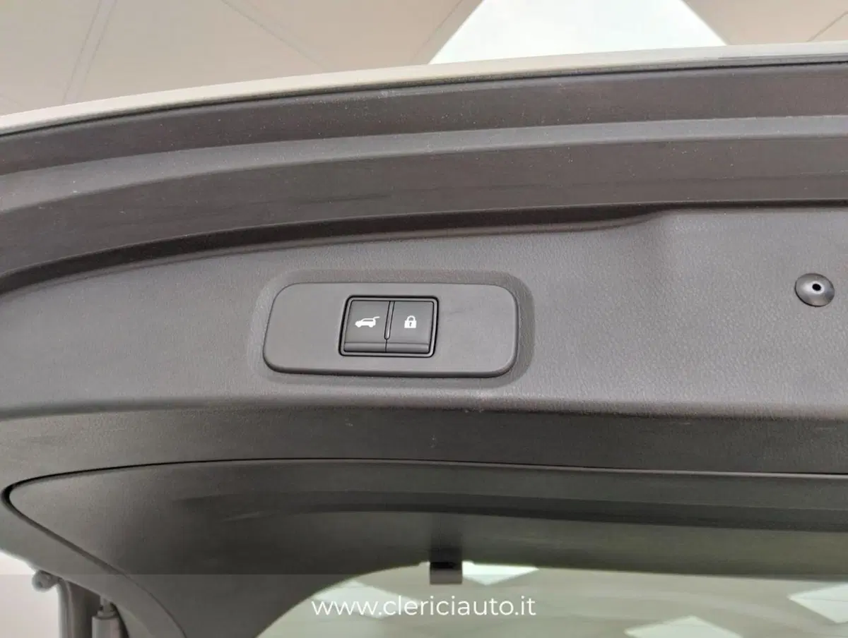 Nissan Qashqai usata a Como (20)