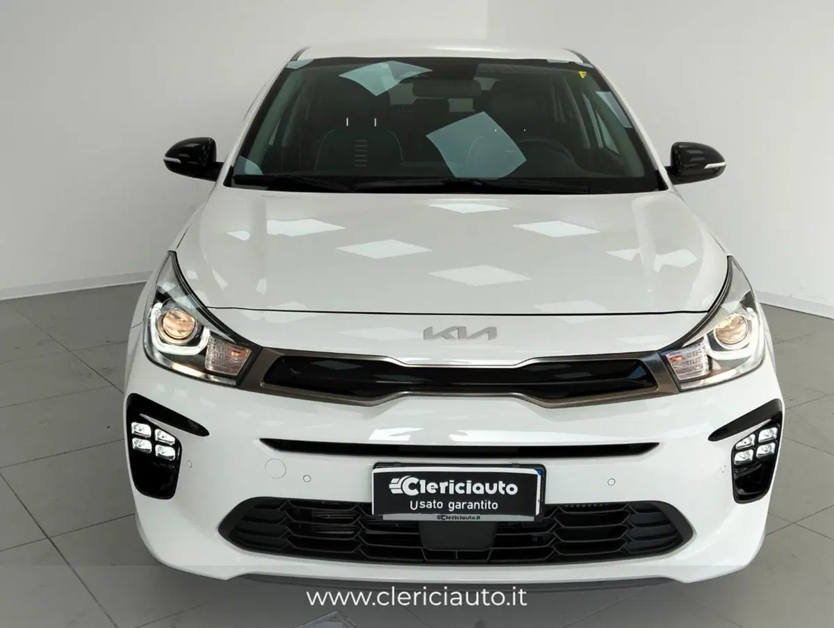Kia Rio usata a Como (6)
