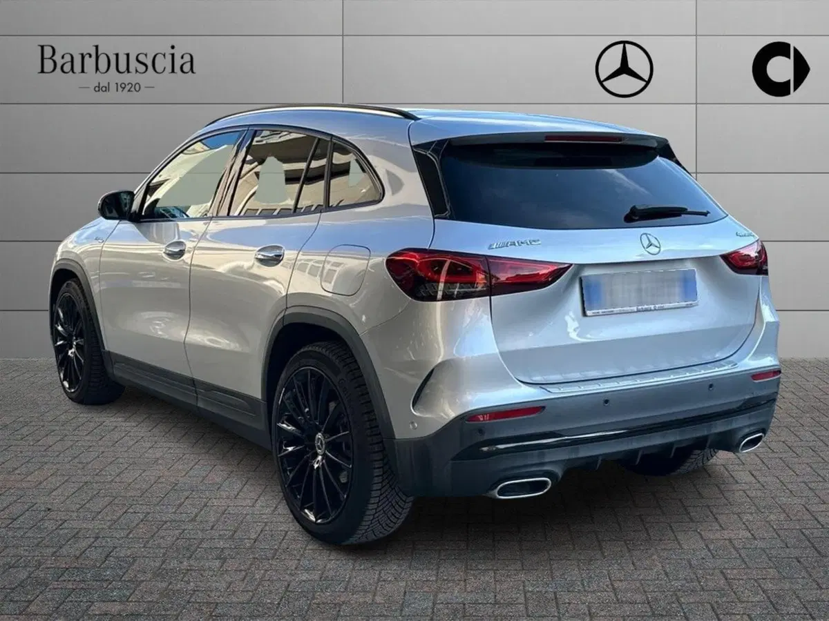Mercedes-Benz GLA SUV usata a Pescara (4)