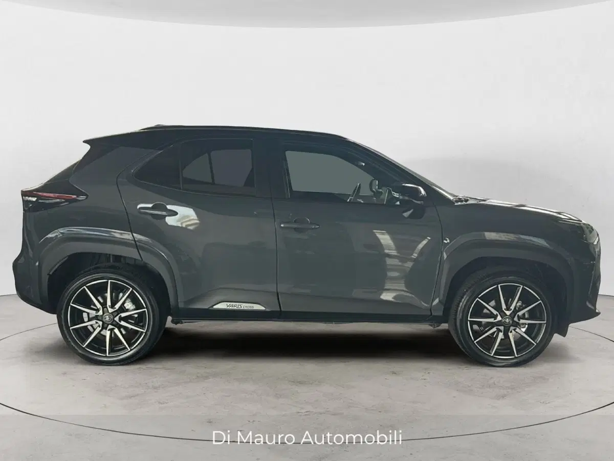 Toyota Yaris Cross usata a Napoli (2)