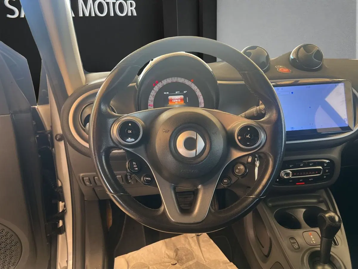 smart Fortwo usata a Cosenza (10)