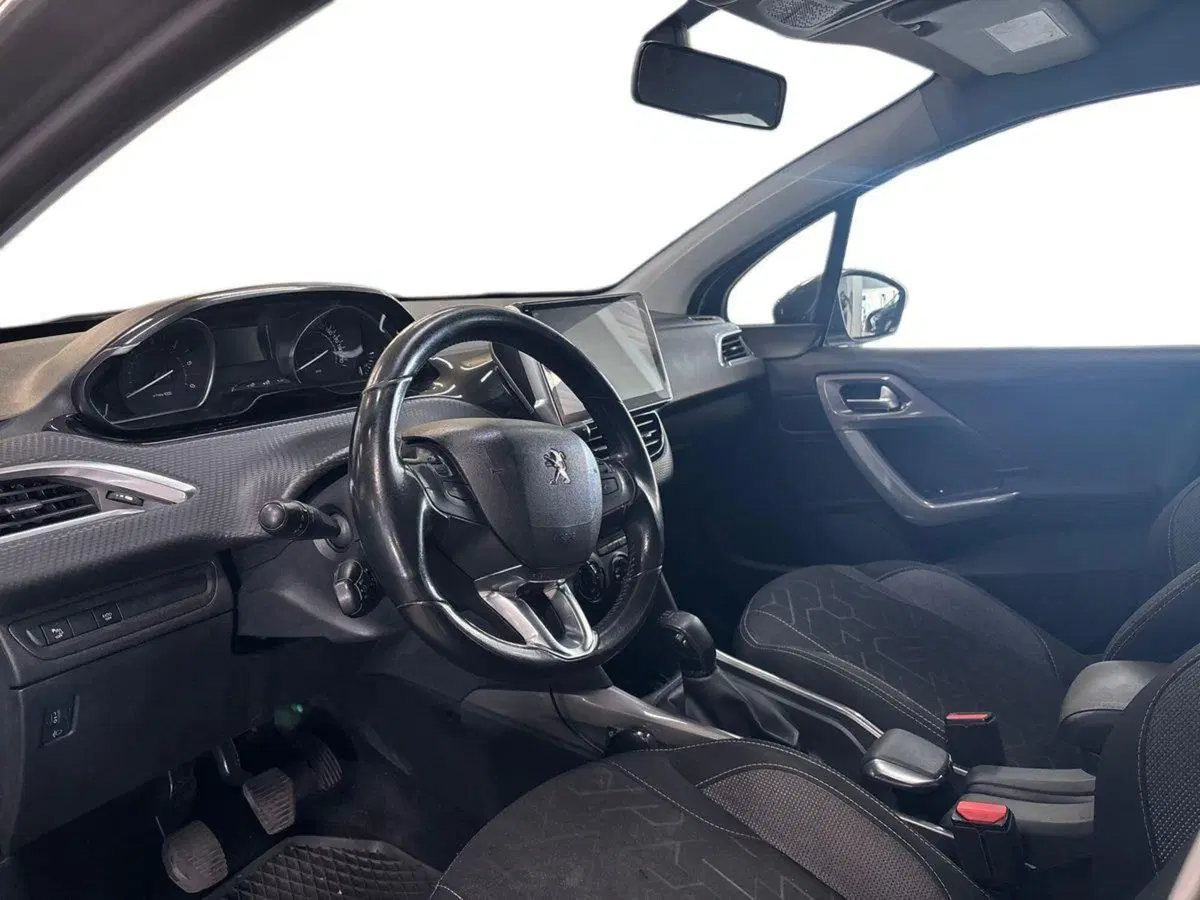 Peugeot 2008 usata a Torino (12)