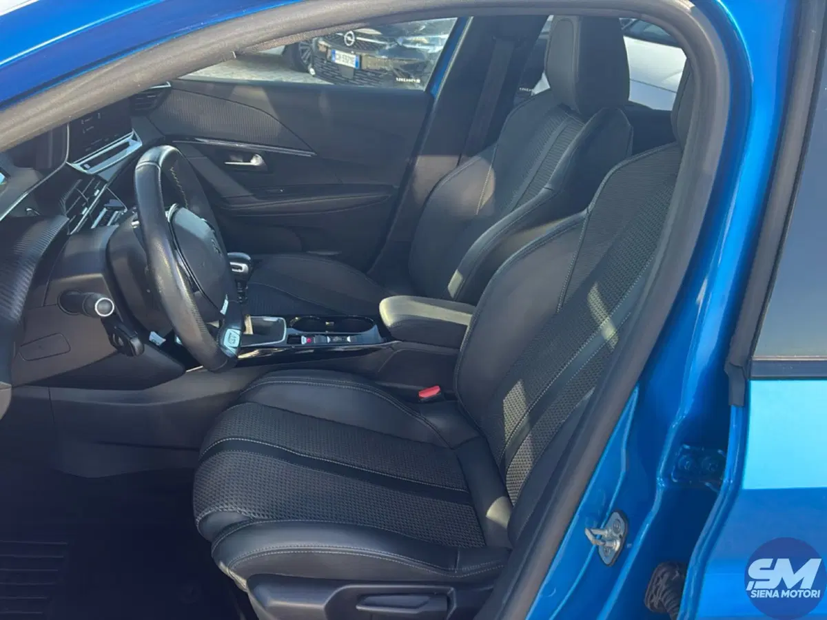Peugeot 208 usata a Firenze (8)