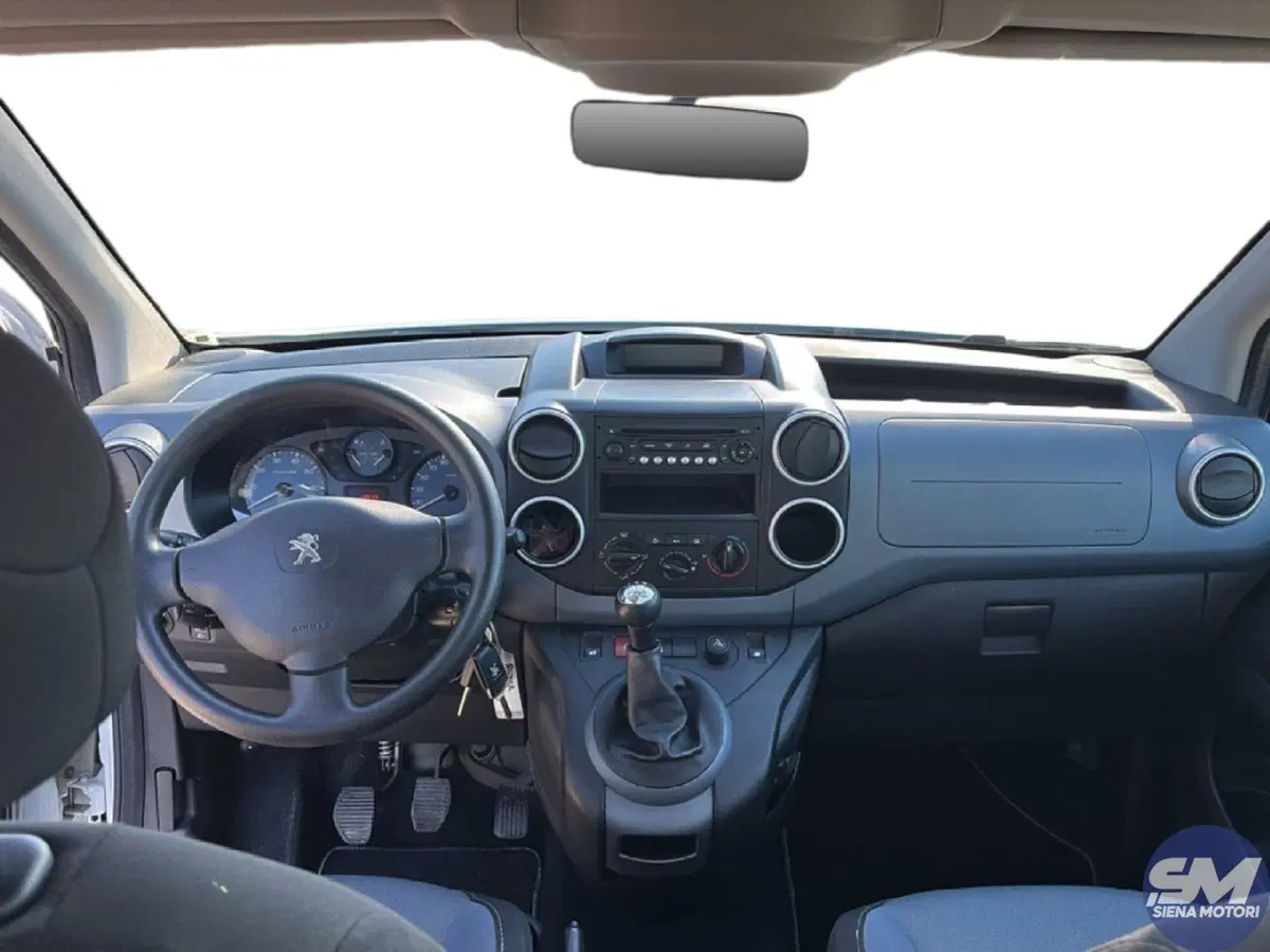 Peugeot Partner usata a Siena (14)