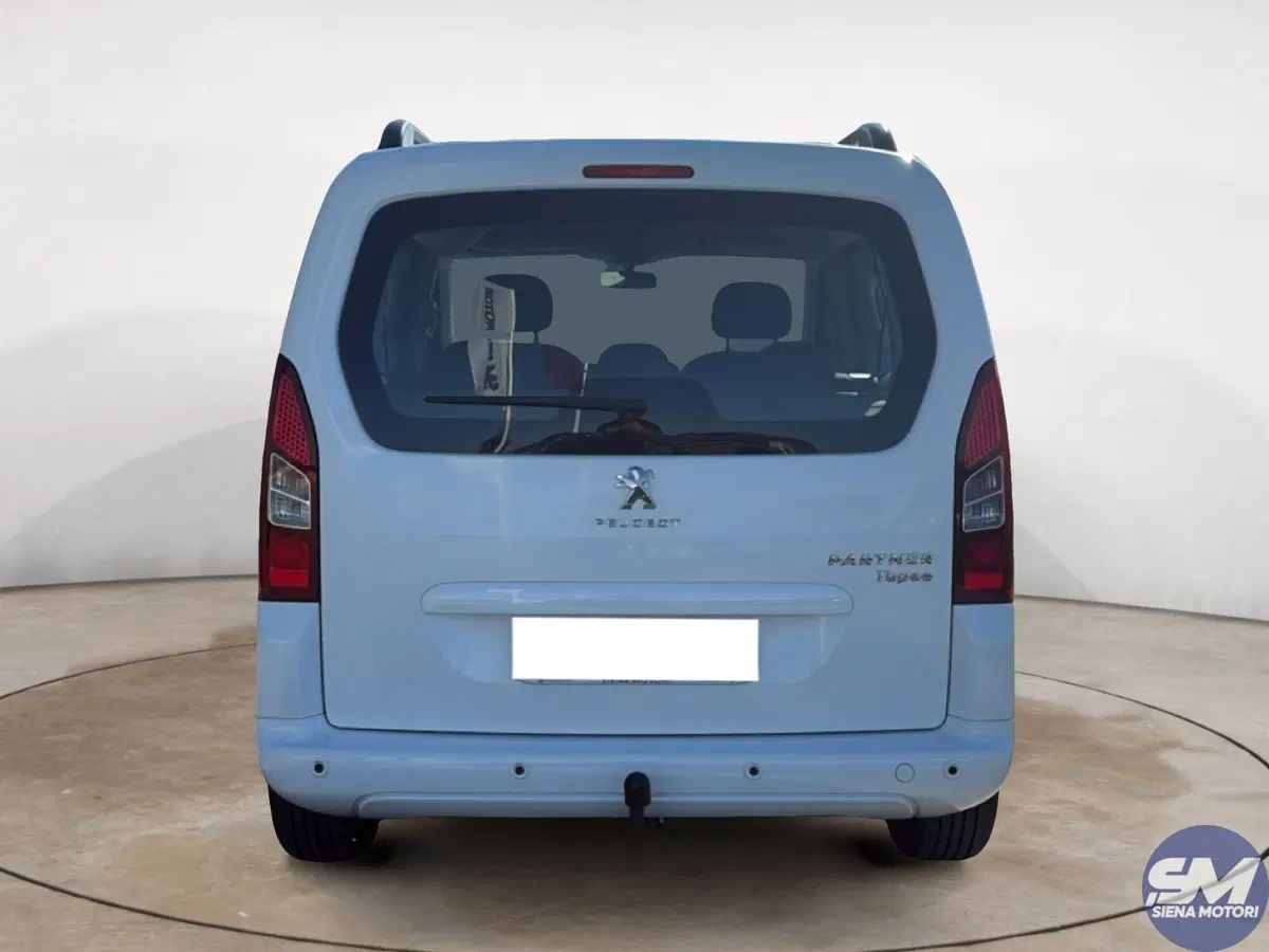 Peugeot Partner usata a Siena (4)