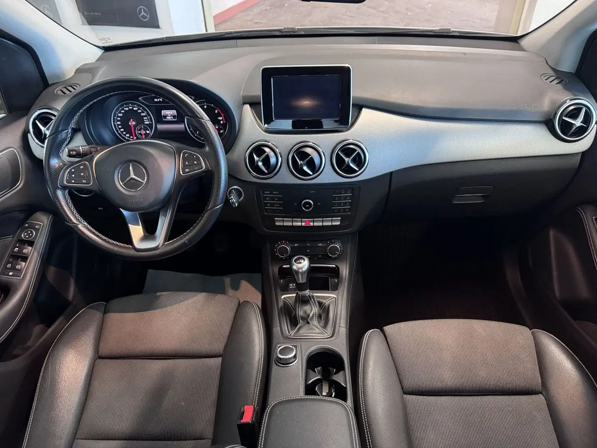 Mercedes-Benz Classe B usata a Messina (11)