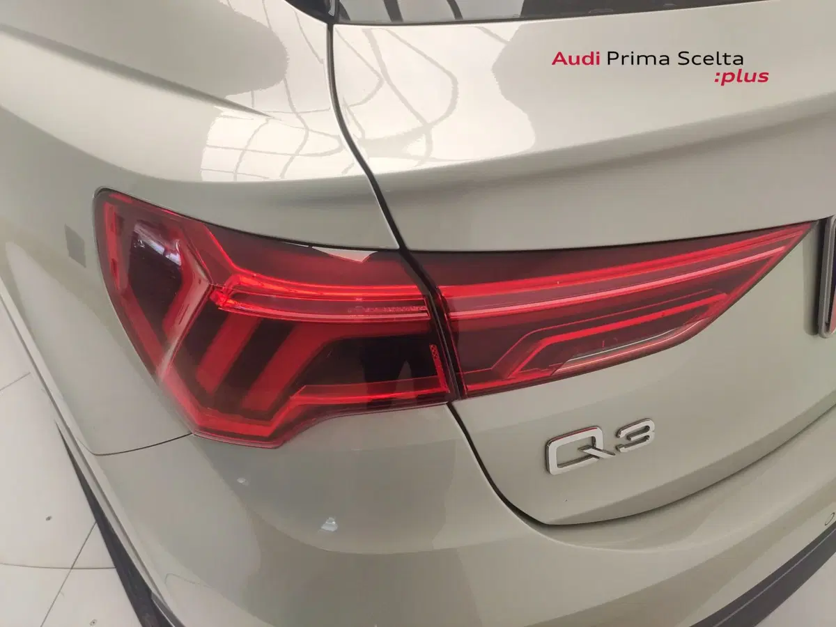 Audi Q3 Sportback usata a Avellino (11)