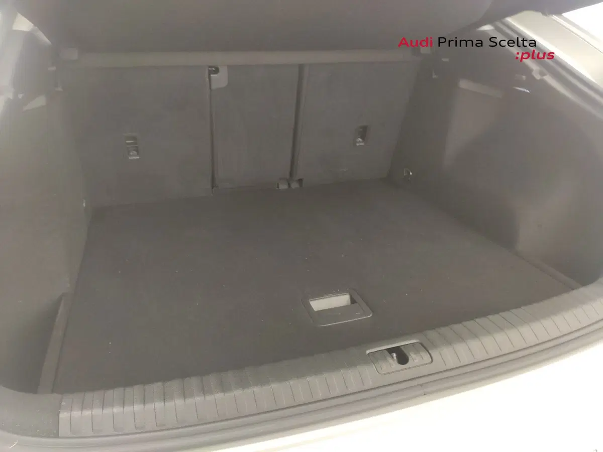 Audi Q3 Sportback usata a Avellino (12)