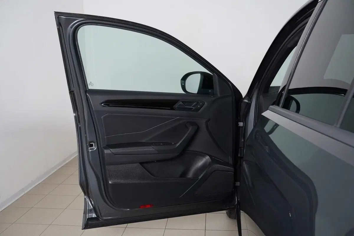 Volkswagen T-Roc usata a Perugia (14)