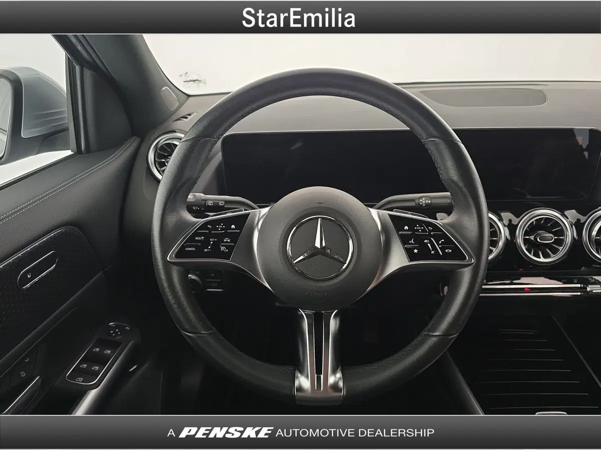Mercedes-Benz EQA usata a Bologna (19)