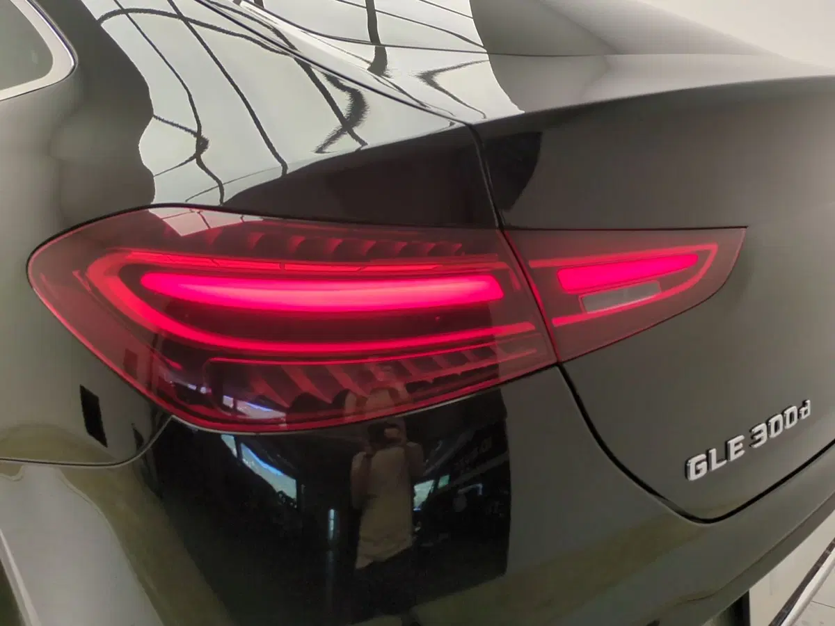 Mercedes-Benz GLE SUV usata a Avellino (16)