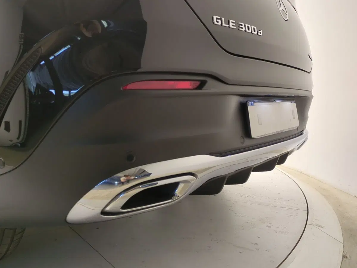 Mercedes-Benz GLE SUV usata a Avellino (17)