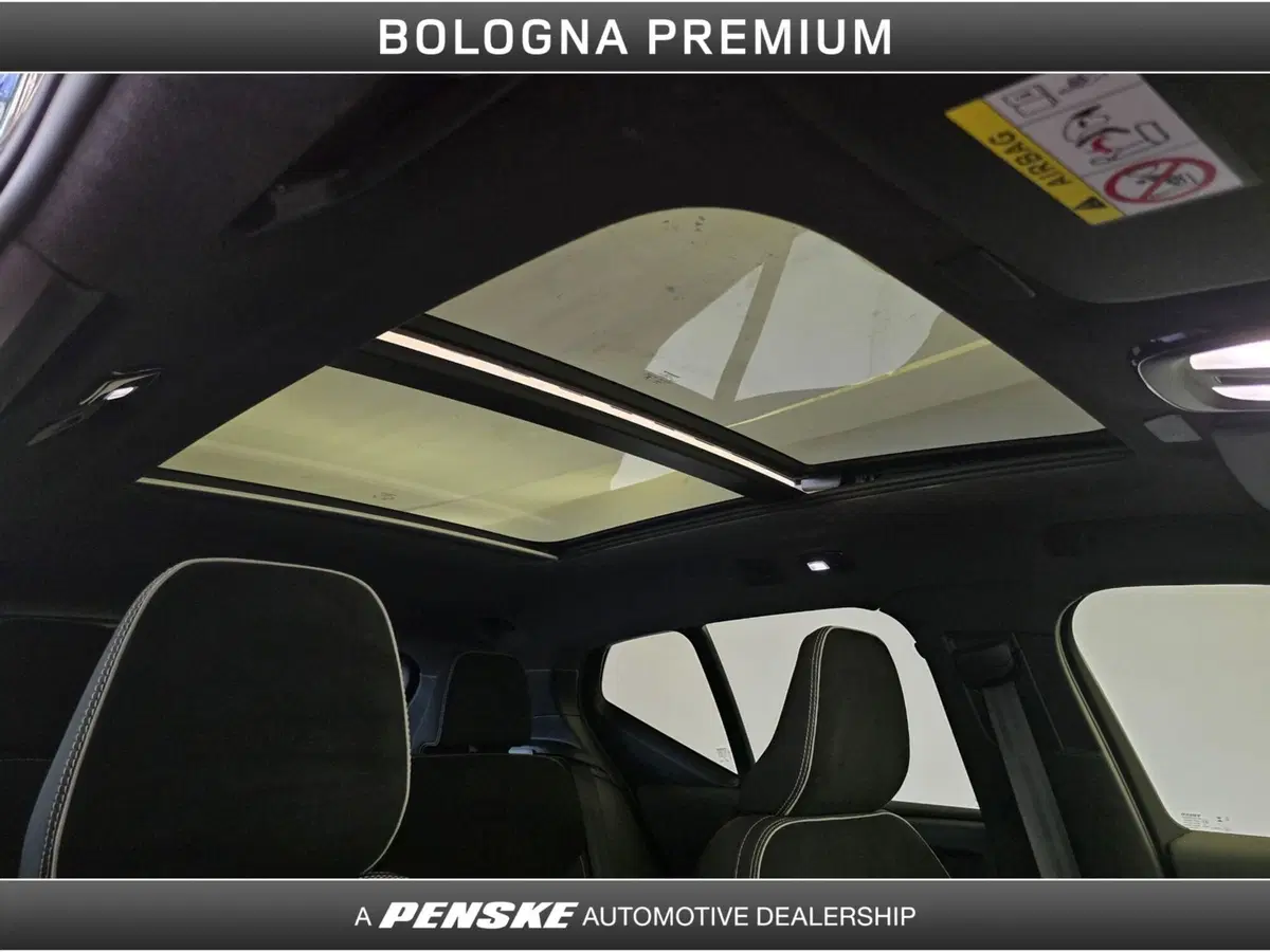 Volvo XC40 usata a Bologna (12)