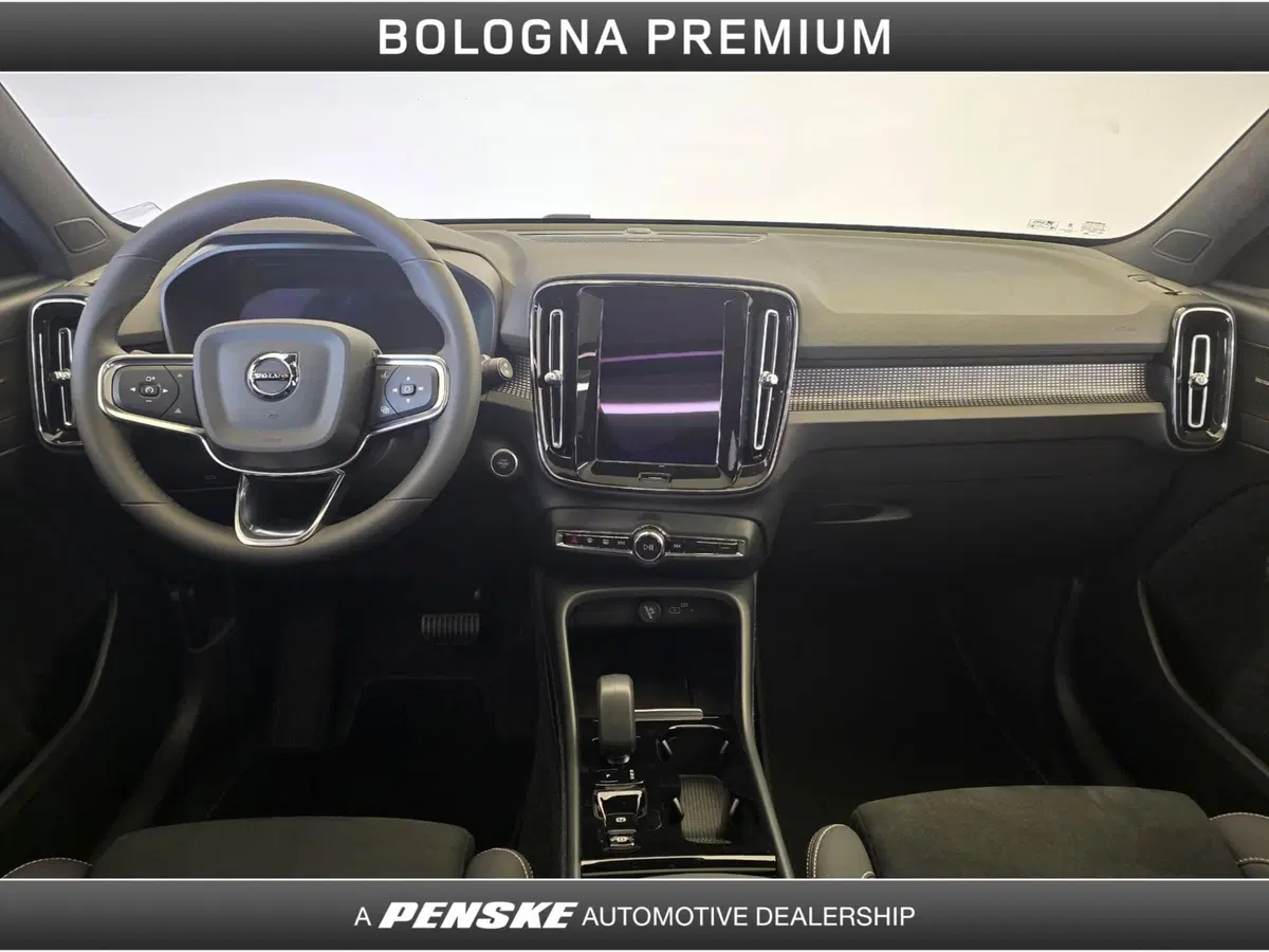 Volvo XC40 usata a Bologna (4)