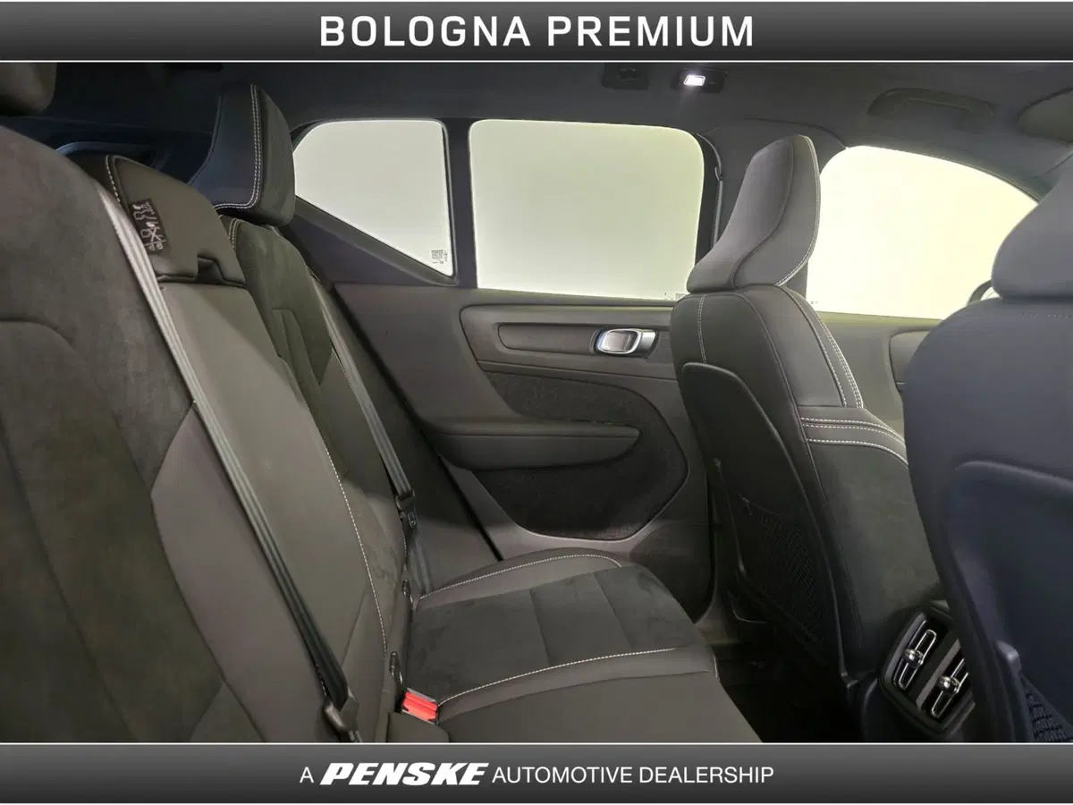 Volvo XC40 usata a Bologna (5)