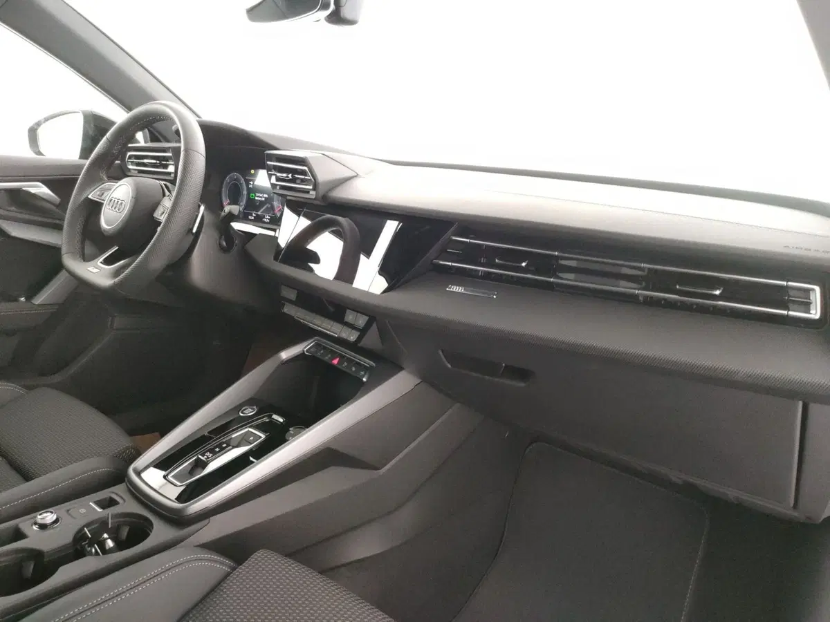Audi A3 Sportback usata a Napoli (10)