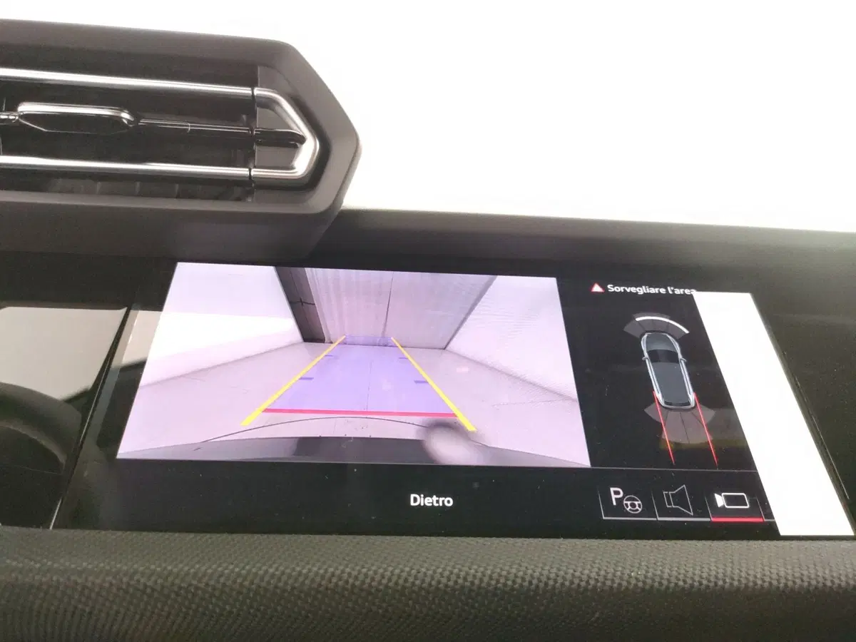 Audi A3 Sportback usata a Napoli (18)