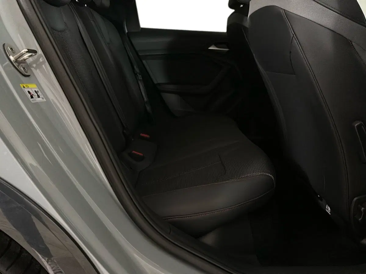 Audi A1 allstreet usata a Napoli (8)
