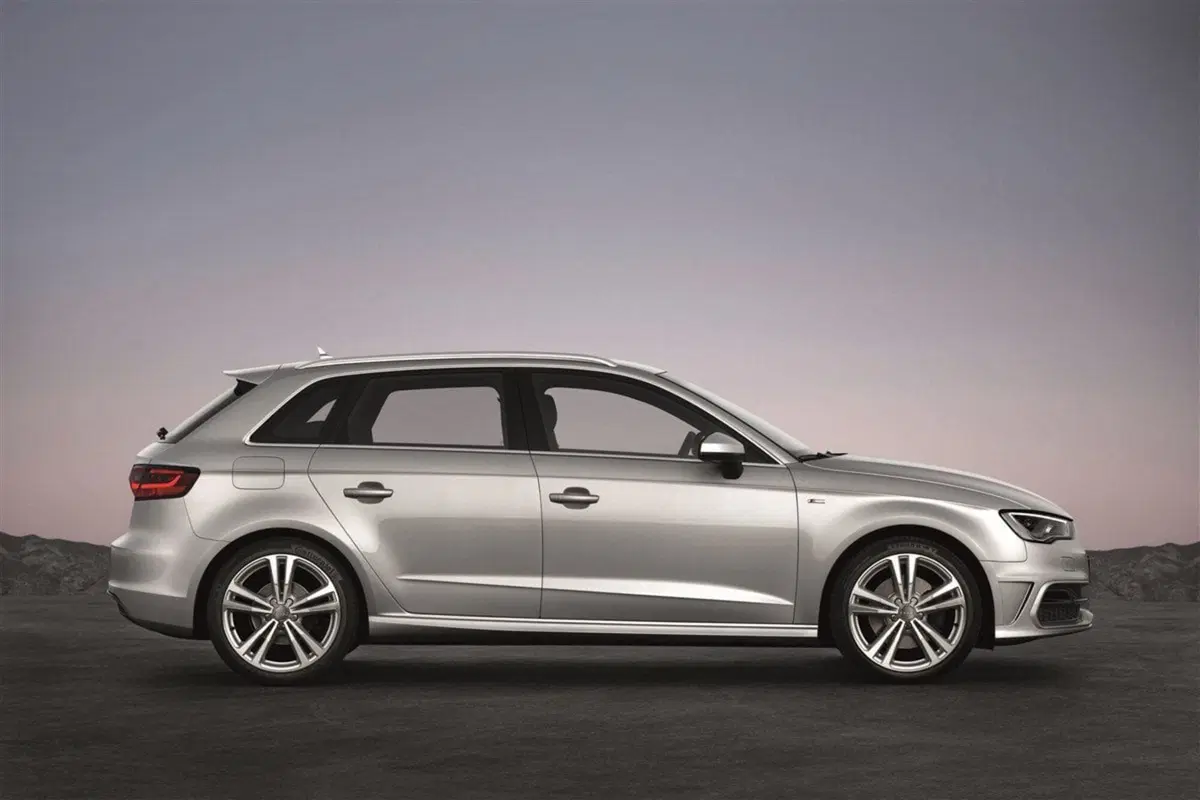 Audi A3 Sportback usata a Palermo (7)