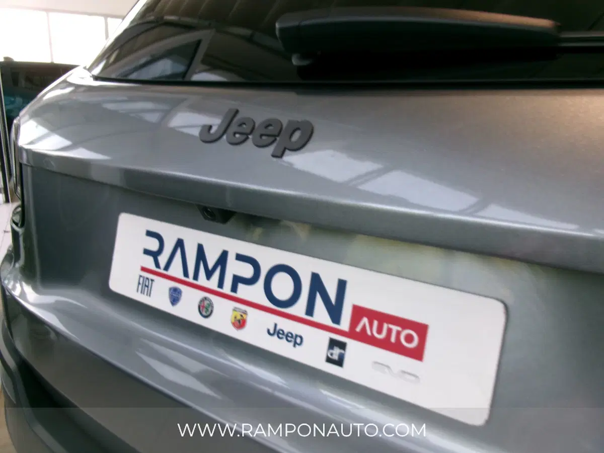 Jeep Avenger nuova a Venezia (19)