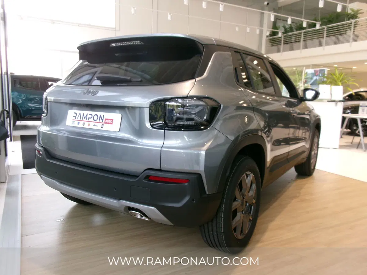 Jeep Avenger nuova a Venezia (3)