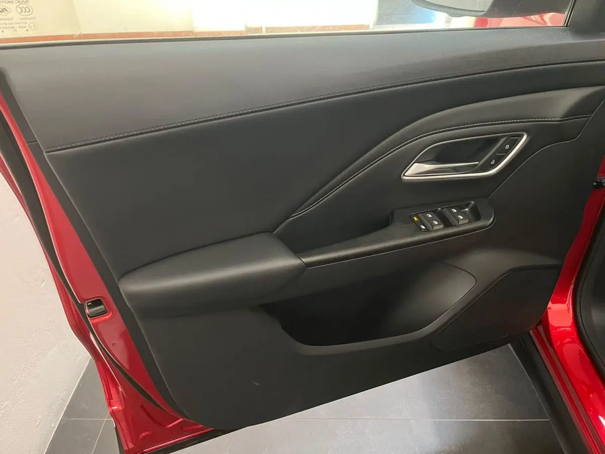 Mg ZS nuova a Lucca (9)
