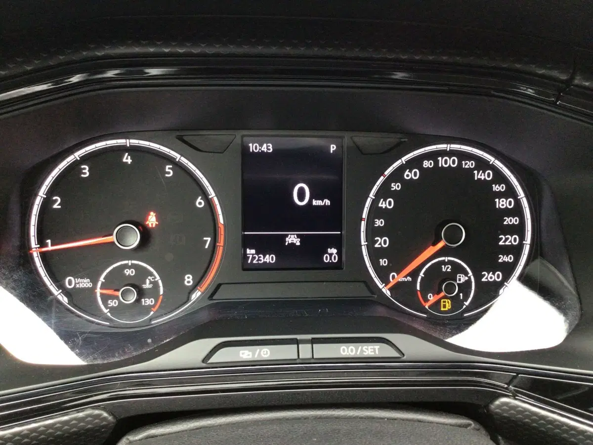 Volkswagen T-Cross usata a Genova (14)