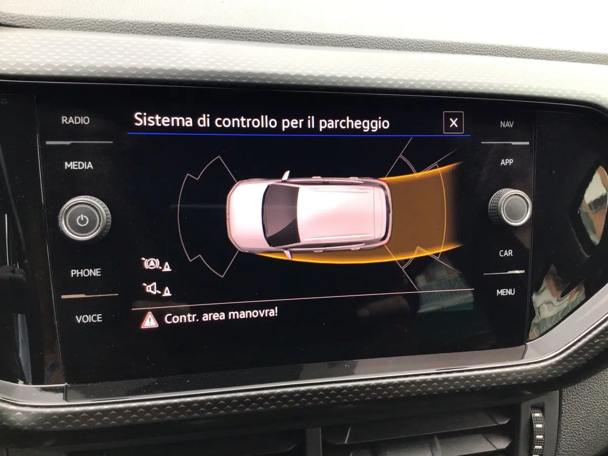 Volkswagen T-Cross usata a Genova (20)