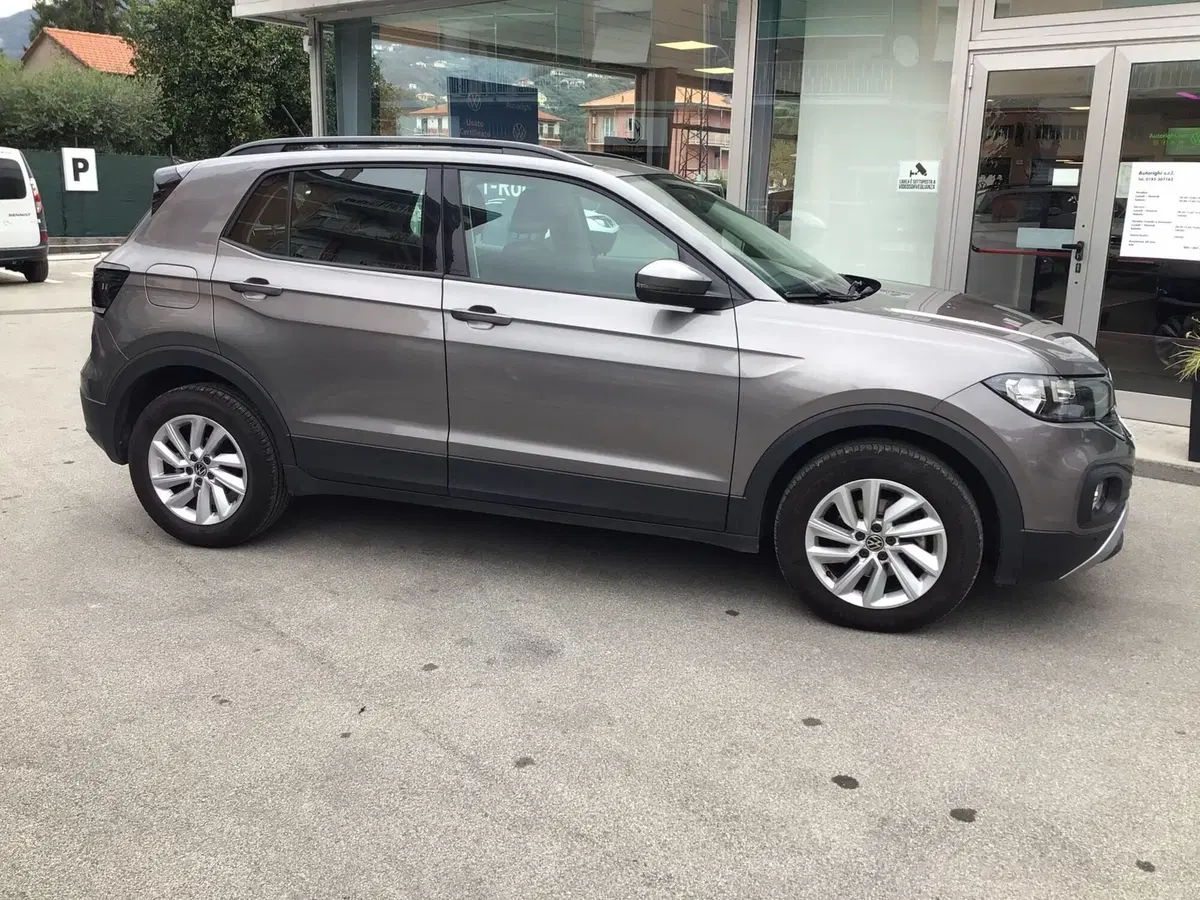 Volkswagen T-Cross usata a Genova (4)