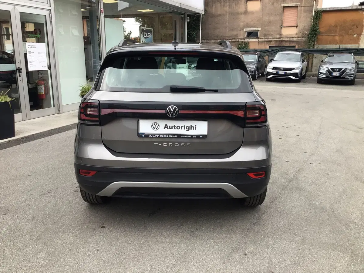 Volkswagen T-Cross usata a Genova (6)