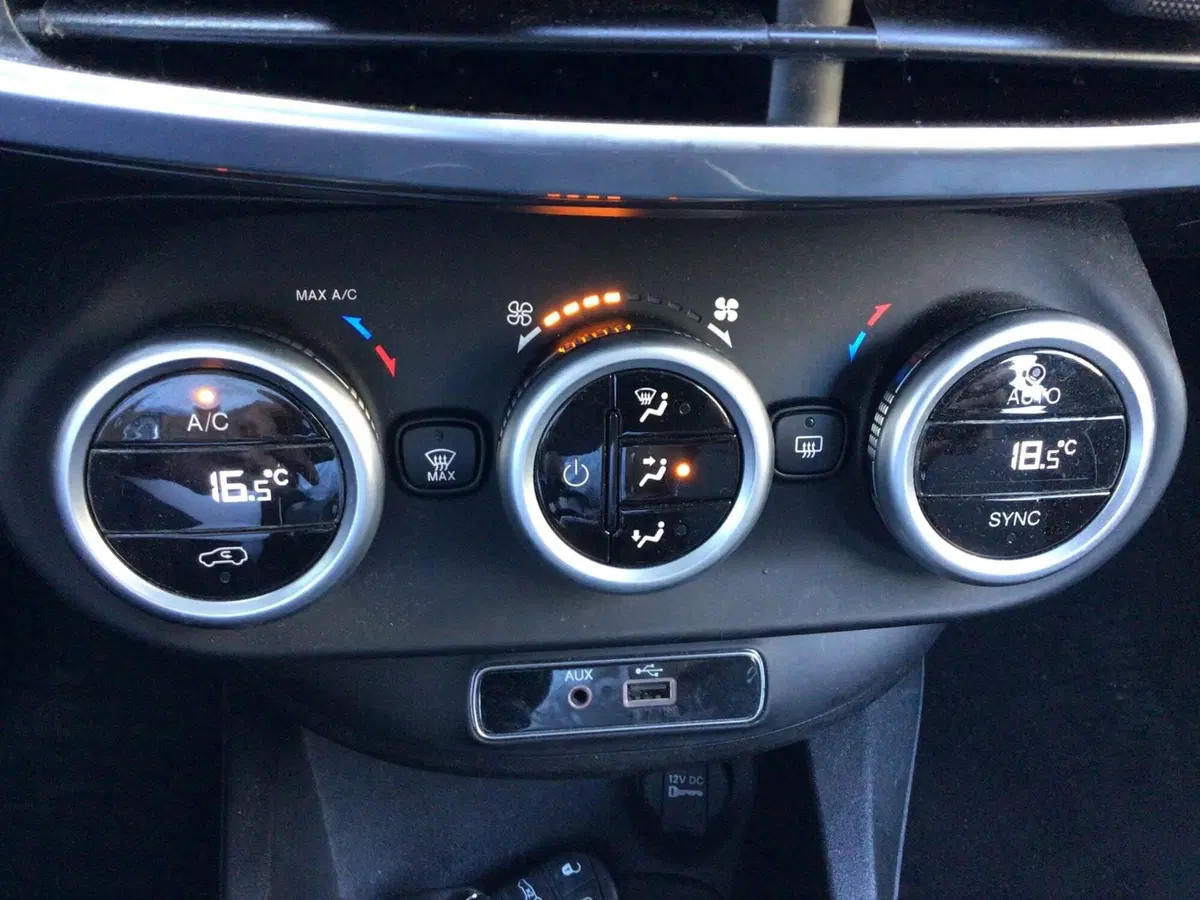 Fiat 500X usata a Genova (19)