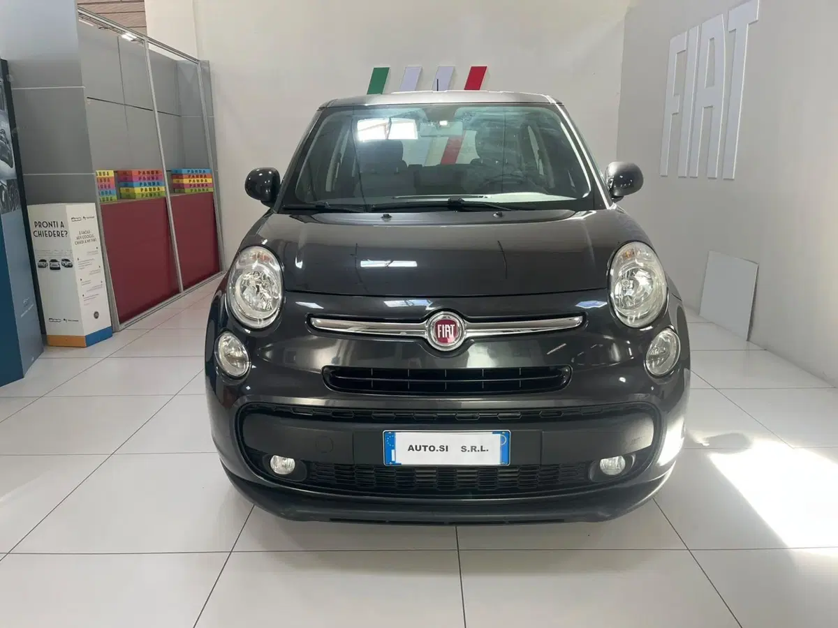 Fiat 500L usata a Lucca (2)