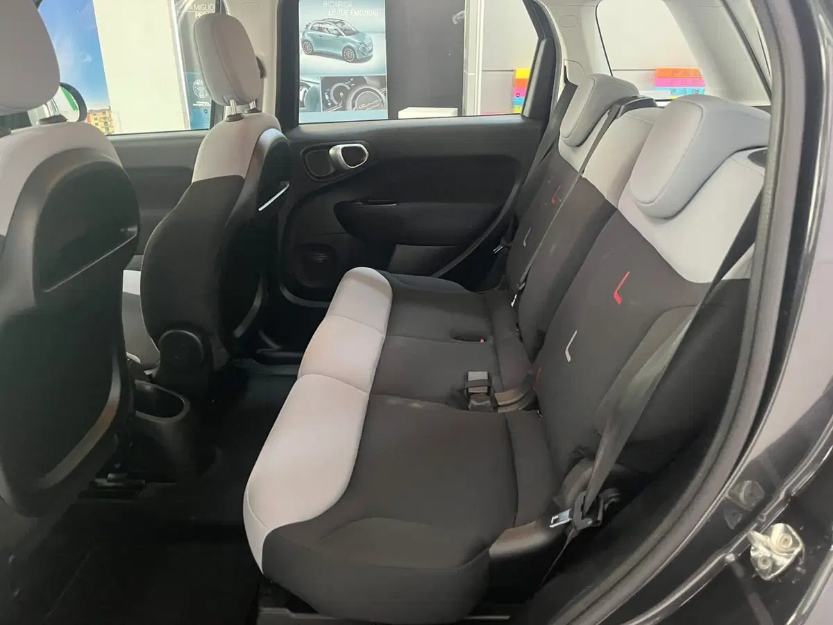Fiat 500L usata a Lucca (9)