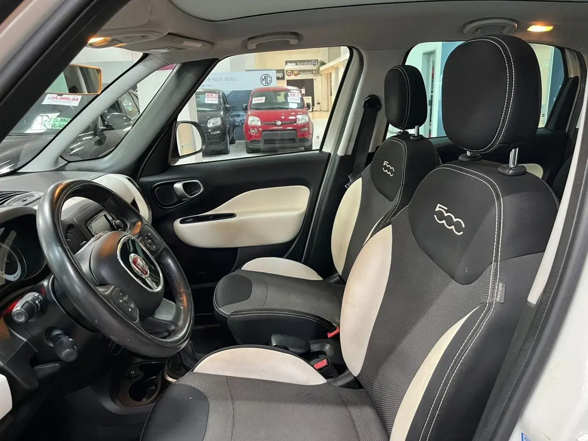 Fiat 500L usata a Lucca (11)
